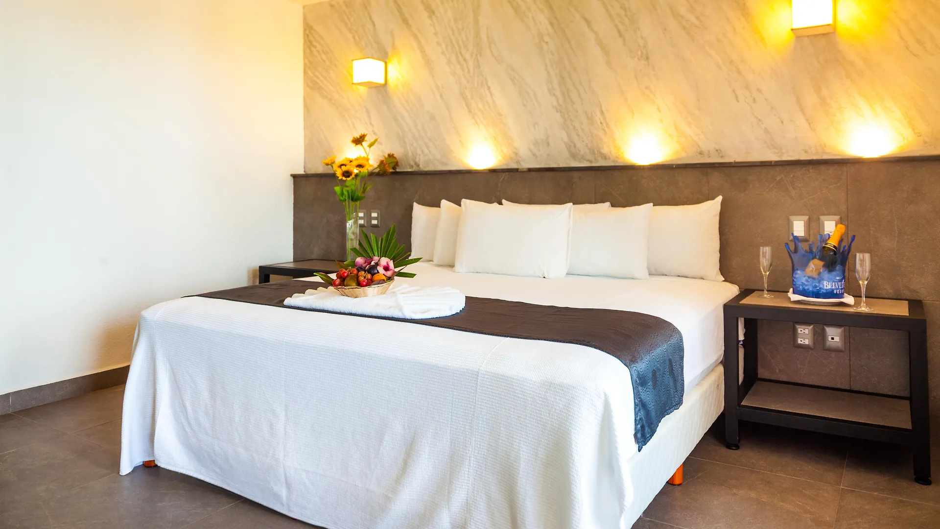 Aspira Hotel פלאייה דל כרמן
