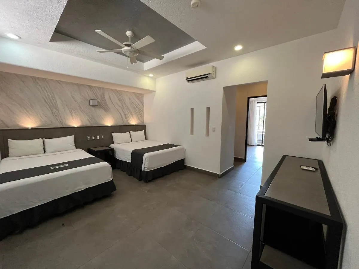 Aspira Hotel פלאייה דל כרמן