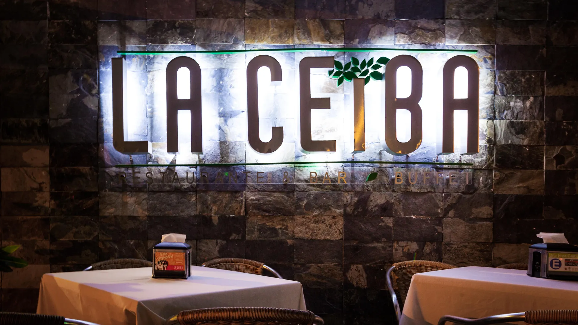 Aspira Hotel Playa Del Carmen 4*,